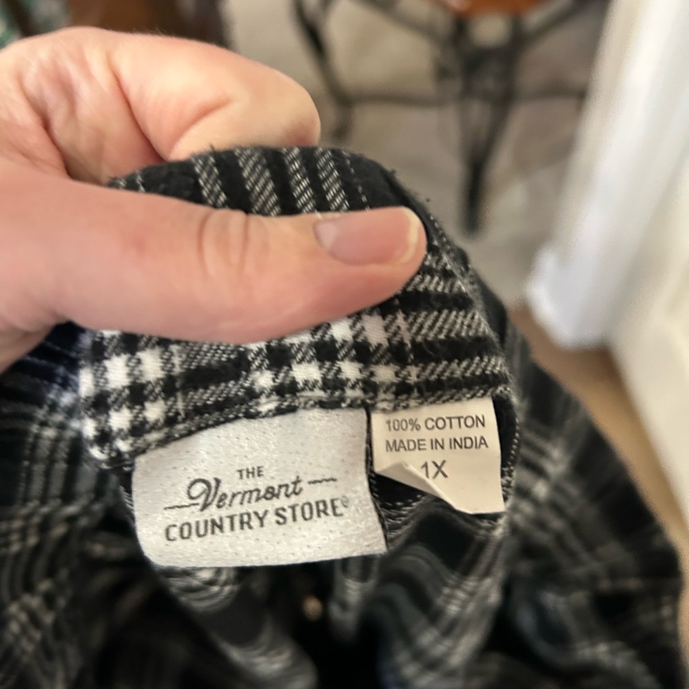 The Vermont Country Store 1X Black & White Plaid Skirt - Picture 3 of 3
